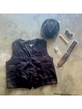 Gangster Men’s Vest Costume with Pocketwatch, Tie, Bow tie, Hat, Cigar | Size XL